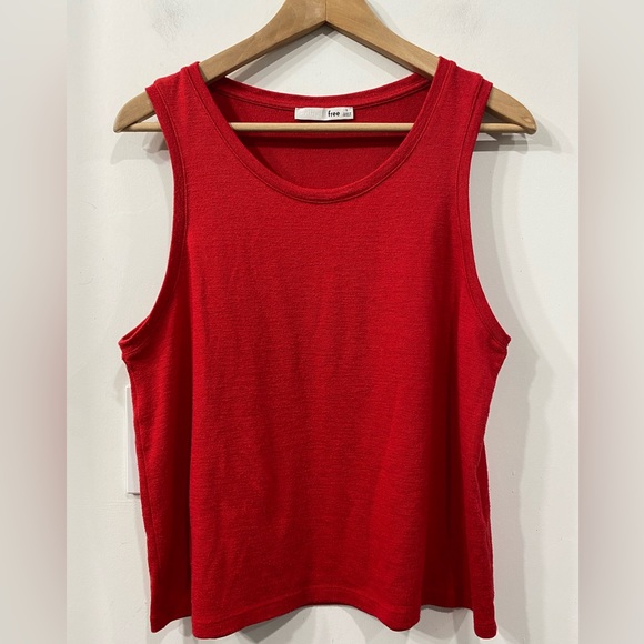 Wilfred Tops - Wilfred Free Aritzia Red Tank Top Oversized size S